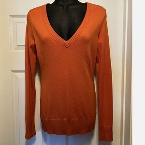 Twik Orange V-neck Sweater Size Small Petite